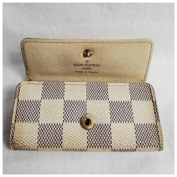 Authentic Preowned LV Azur Key Chain - Picture 4 of 8